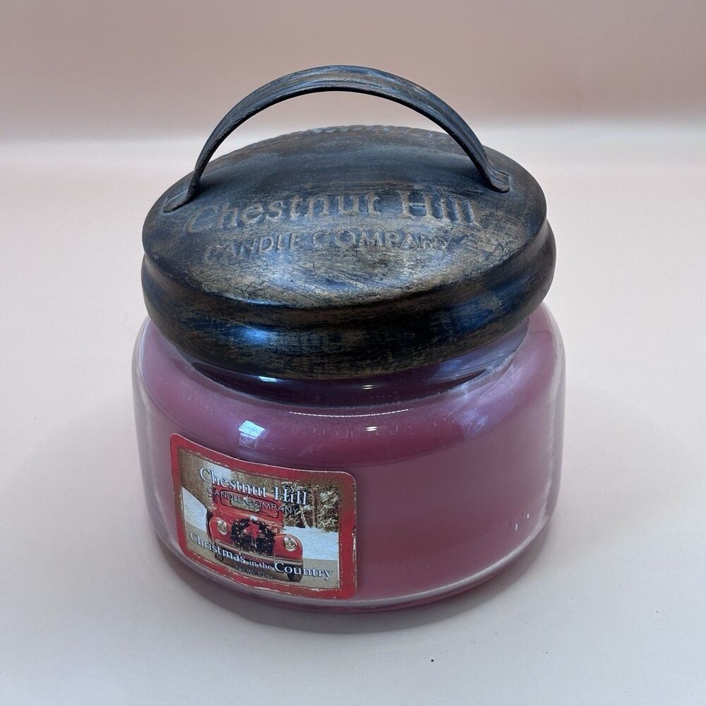 Chestnut Hill Candle Company Christmas in The Country 10 Oz Candle 2 Wicks